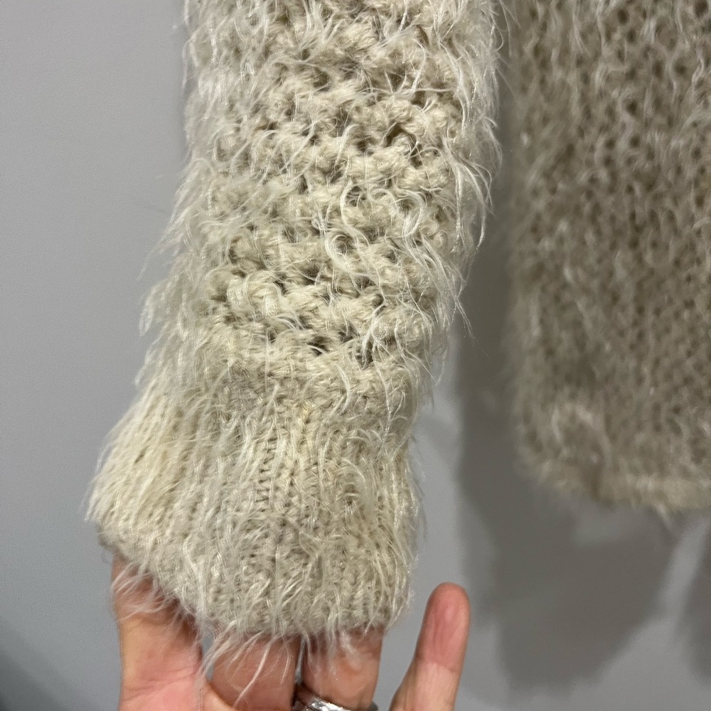 Fuzzy Sweater - Picture 4 of 5